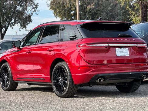 Used 2025 Lincoln Corsair Grand Touring w/ Equipment Group 302A image 6