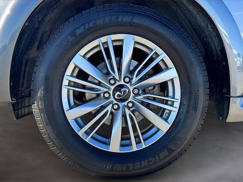 Used 2021 INFINITI QX80 Luxe w/ Cargo Package image 8