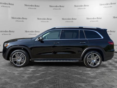 New 2026 Mercedes-Benz GLS 450 4MATIC image 2