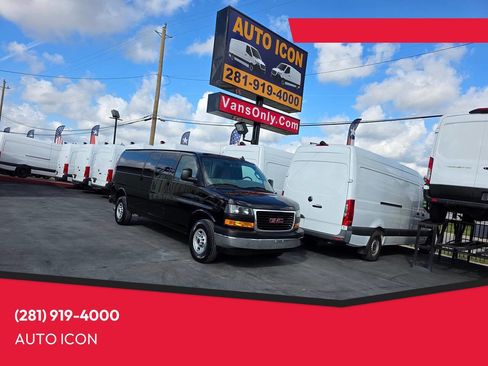 Used 2023 GMC Savana 3500 Extended w/ Driver Convenience Package image 1