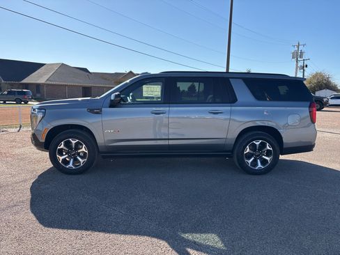 New 2026 GMC Yukon XL AT4 Ultimate w/ LPO, Floor Liner Package image 2