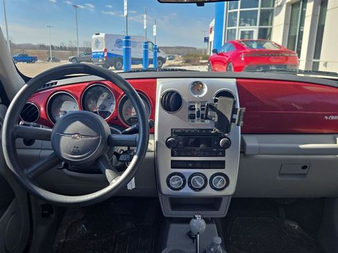 Used 2006 Chrysler PT Cruiser Touring image 5