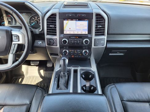 Certified 2019 Ford F150 Lariat w/ Equipment Group 502A Luxury image 16