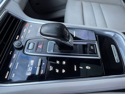 Used 2019 Porsche Panamera 4S AWD/4WD image 38