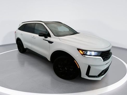 Used 2023 Kia Sorento SX FWD image 1