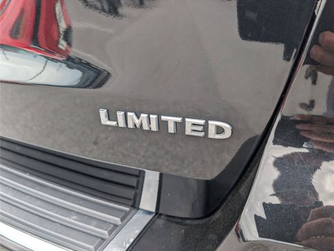 Used 2021 Jeep Grand Cherokee Limited AWD/4WD image 10