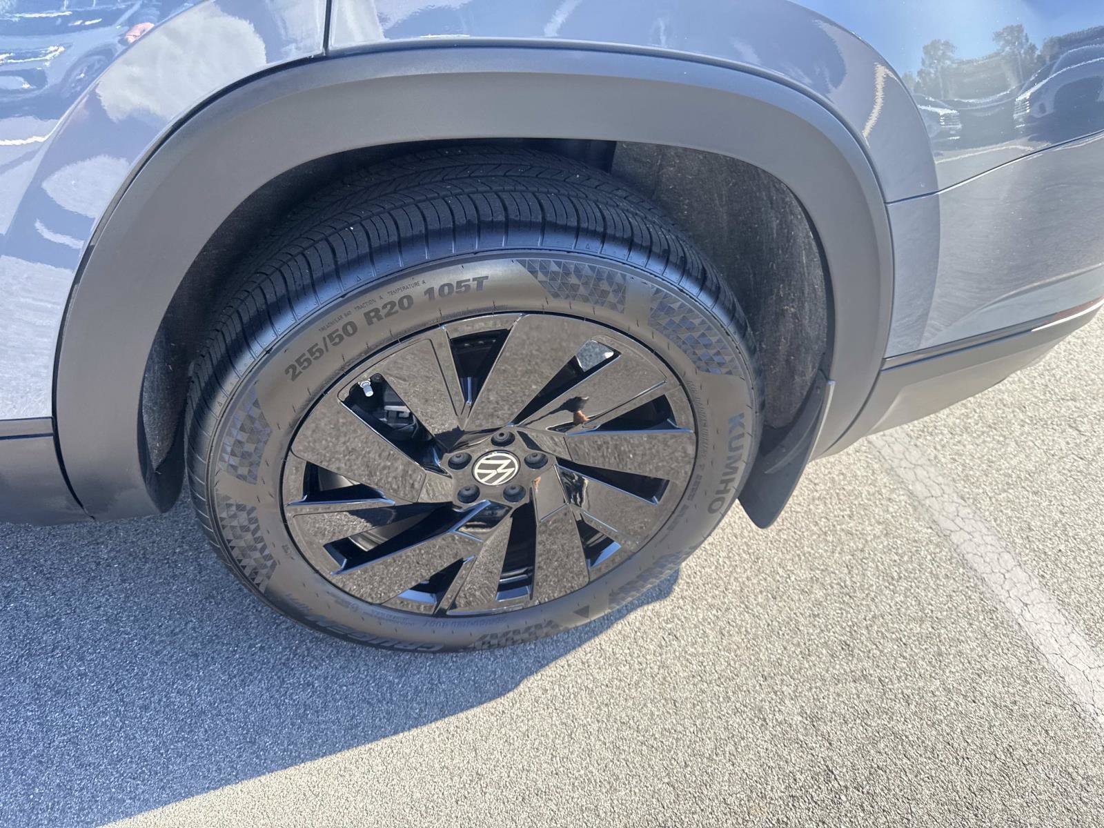 Certified 2026 Volkswagen Atlas SE AWD/4WD image 14