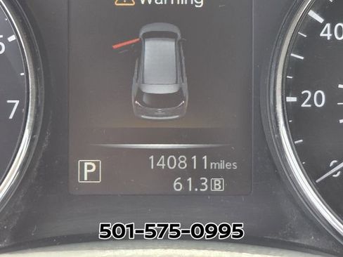 Used 2016 Nissan Rogue SV w/ SV Premium Package AWD/4WD image 30