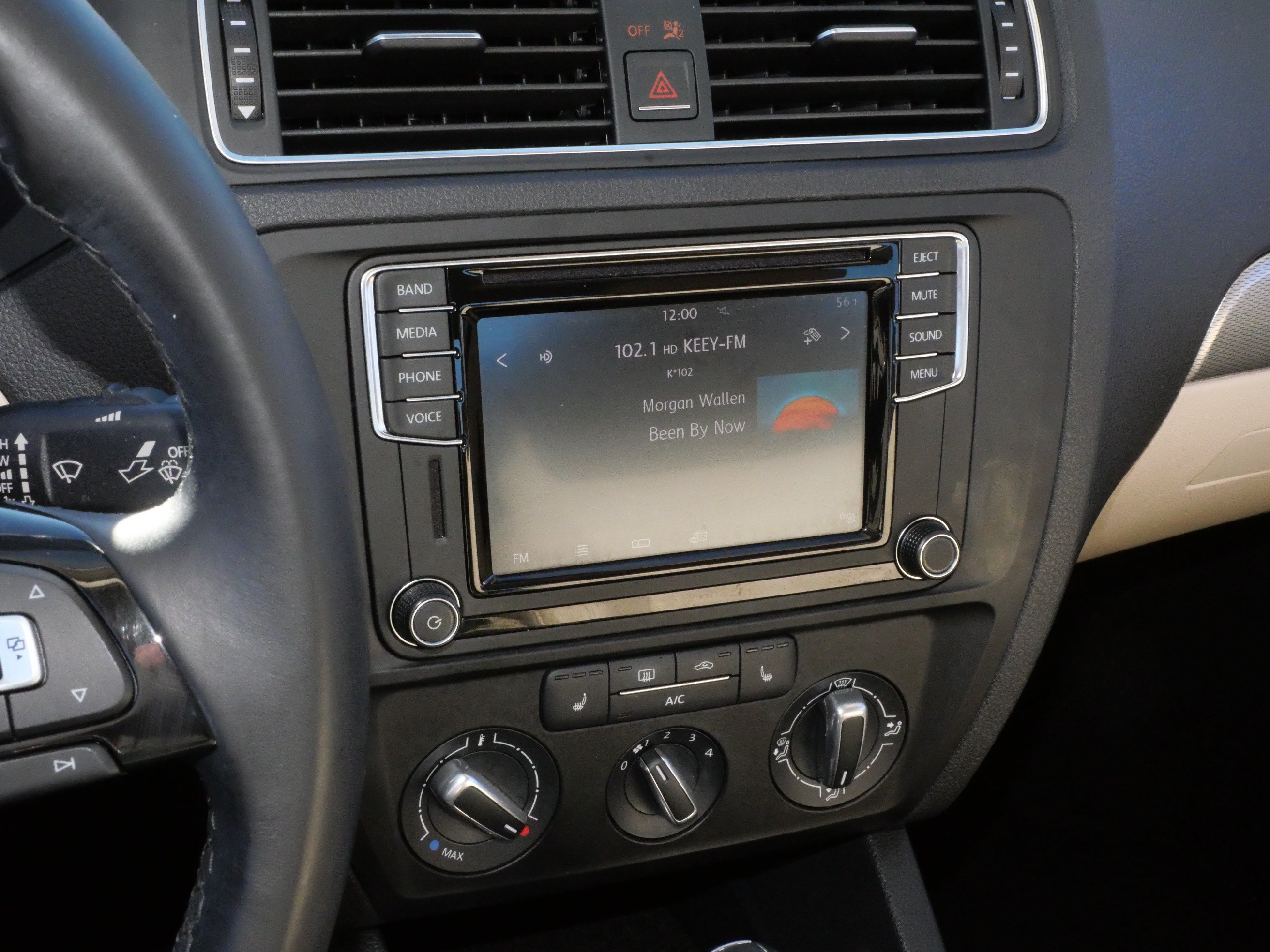 Used 2017 Volkswagen Jetta SE FWD image 22
