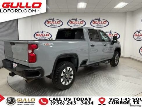 Used 2024 Chevrolet Silverado 2500 Custom w/ Custom Convenience Package AWD/4WD image 8