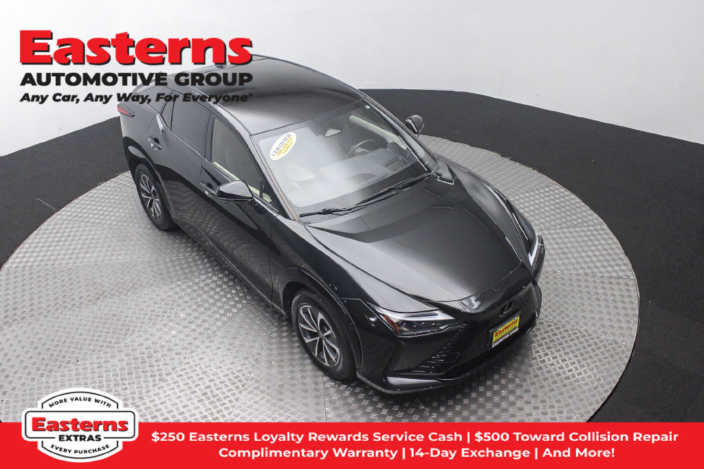 Used 2023 Lexus RZ 450e Premium w/ Technology Package AWD/4WD image 4