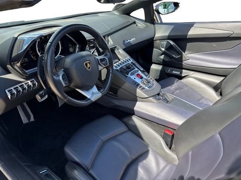 Used 2014 Lamborghini Aventador LP 700-4 AWD/4WD image 9