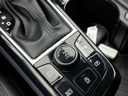 Certified 2023 Kia Sportage X-Line w/ X-Line Premium Package AWD/4WD image 9