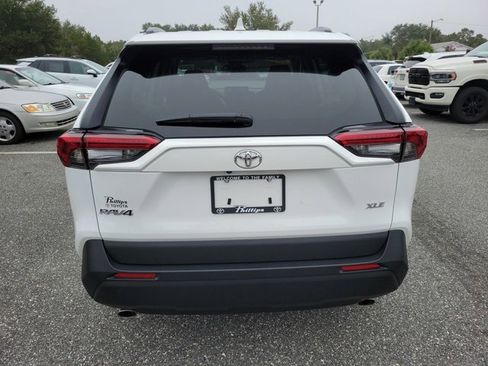 Used 2023 Toyota RAV4 XLE image 11