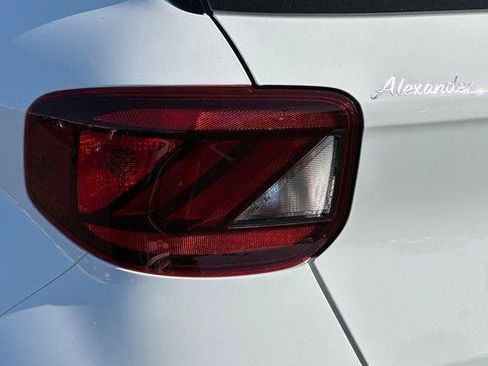 Certified 2026 Hyundai Venue SE FWD image 26