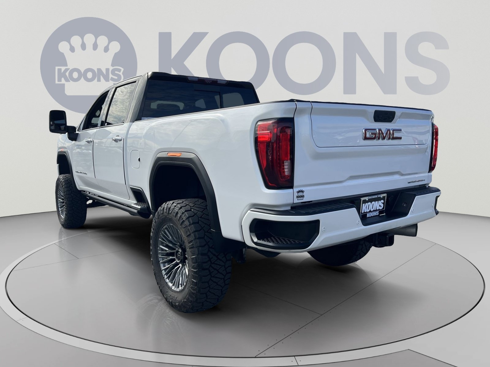 Used 2022 GMC Sierra 2500 Denali w/ Denali Ultimate Package AWD/4WD image 4