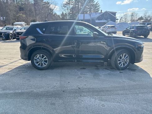 New 2025 MAZDA CX-5 AWD 2.5 S w/ Preferred Package image 6
