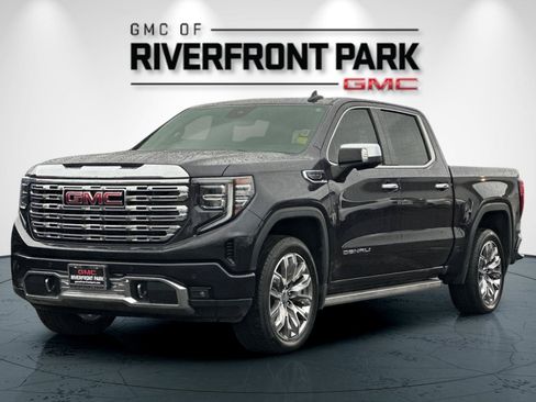 Used 2024 GMC Sierra 1500 Denali w/ Denali Reserve Package image 7