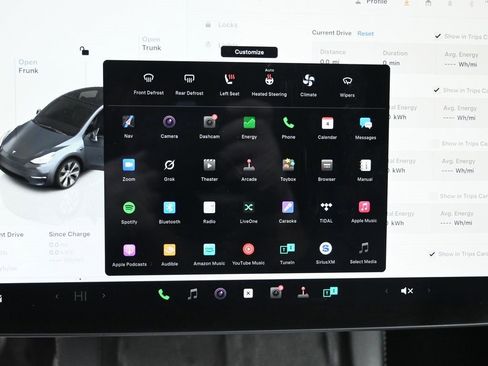 Used 2022 Tesla Model Y Long Range image 31