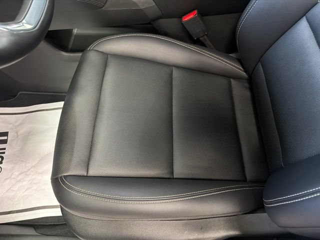 Used 2026 GMC Terrain Elevation w/ Elevation Premium Package AWD/4WD image 11