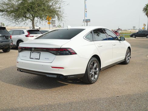 Used 2023 Honda Accord EX-L image 5