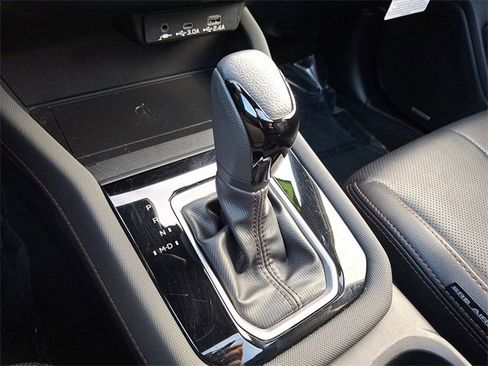 Certified 2025 Subaru Forester Touring w/ Popular Package - Touring image 15