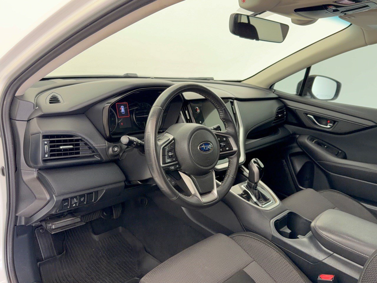 Used 2021 Subaru Outback Premium AWD/4WD image 4