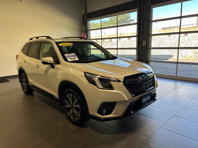 Used 2023 Subaru Forester Limited AWD/4WD image 11