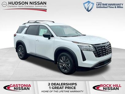 New 2026 Nissan Pathfinder SV