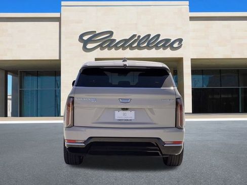 New 2026 Cadillac Escalade IQ Luxury 2 image 4