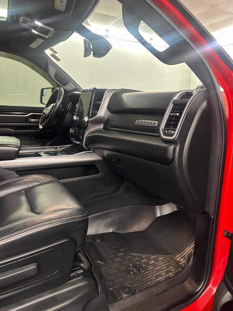 Used 2022 RAM 1500 Big Horn AWD/4WD image 40