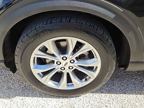 Used 2020 Ford Explorer Limited AWD/4WD image 12