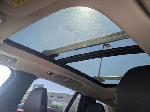 Used 2021 Volvo XC90 T6 Momentum w/ Climate Package image 26