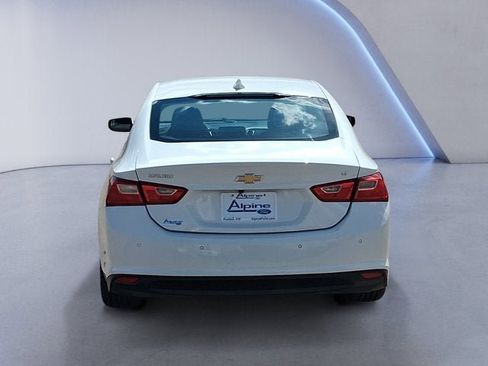 Used 2023 Chevrolet Malibu LT w/ Driver Confidence Package FWD image 4