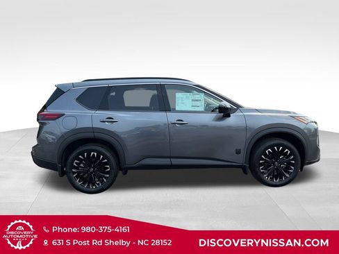 New 2026 Nissan Rogue Dark Armor FWD image 5
