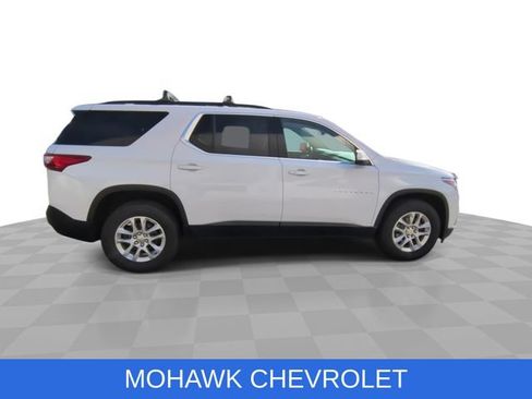 Certified 2021 Chevrolet Traverse LT AWD/4WD image 9