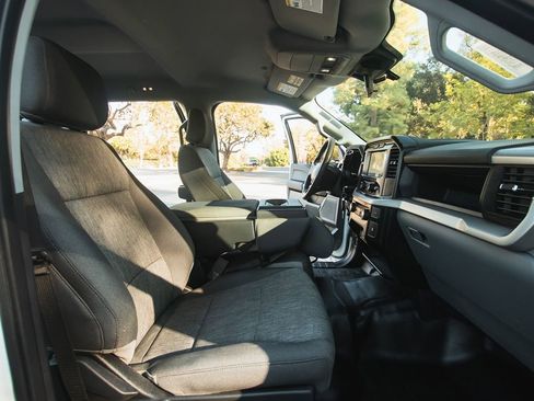 Used 2022 Ford F150 XL image 18