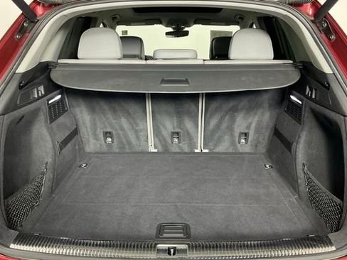 Used 2018 Audi Q5 Prestige w/ Prestige Package AWD/4WD image 22