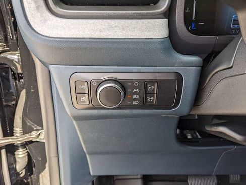 New 2026 Ford Maverick XLT FWD image 29