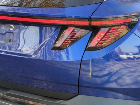 Used 2022 Hyundai Tucson Limited w/ Cargo Package image 37