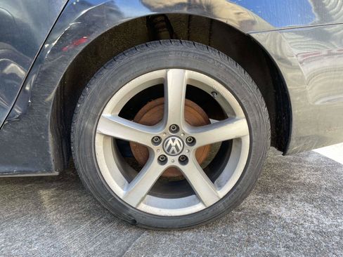 Used 2012 Volkswagen Jetta SE image 3