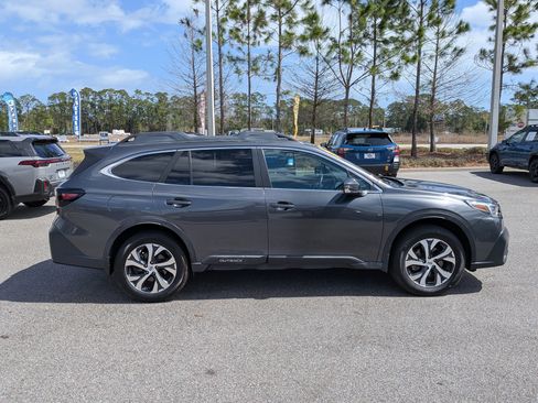 Used 2020 Subaru Outback Limited w/ Popular Package #2 image 3