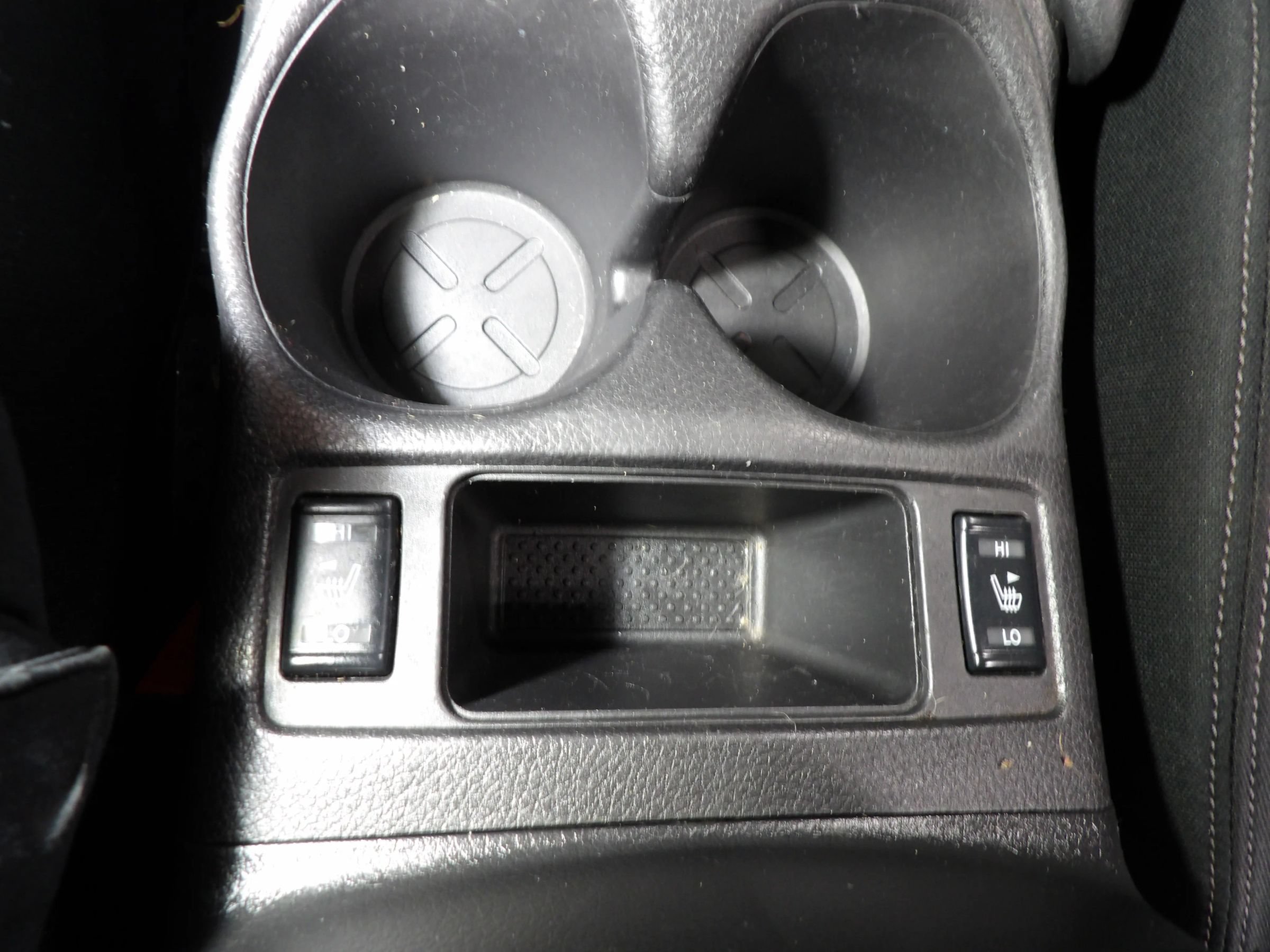 Used 2019 Nissan Rogue SV w/ Premium Package AWD/4WD image 14