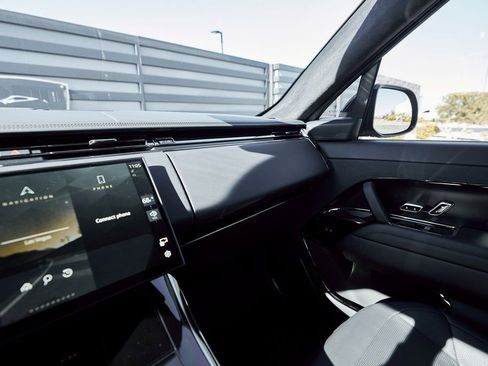 Used 2024 Land Rover Range Rover Sport SV Edition One Carbon Bronze image 77