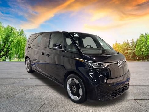 New 2025 Volkswagen ID. Buzz Pro S image 2