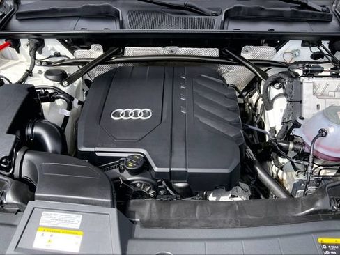 Used 2023 Audi Q5 2.0T Premium Plus w/ Premium Plus Package AWD/4WD image 10