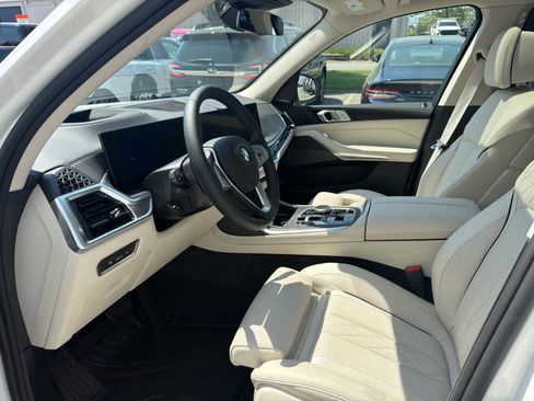 Used 2026 BMW X7 xDrive40i w/ Premium Package AWD/4WD image 20