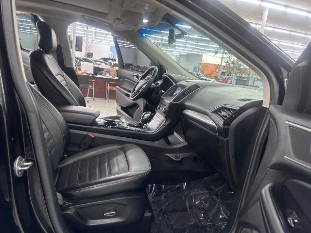 Used 2017 Ford Edge SEL w/ Equipment Group 201A AWD/4WD image 11