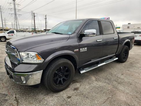 Used 2016 RAM 1500 Laramie w/ Convenience Group image 2
