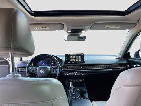 Used 2024 Honda Civic Touring image 22